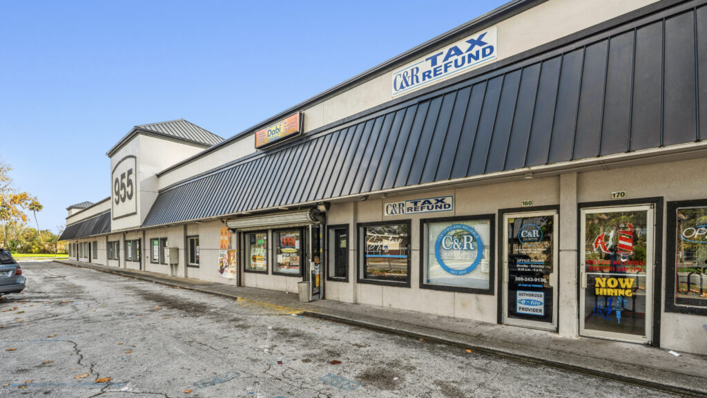 955-Orange-Ave-Daytona-Beach-FL-12