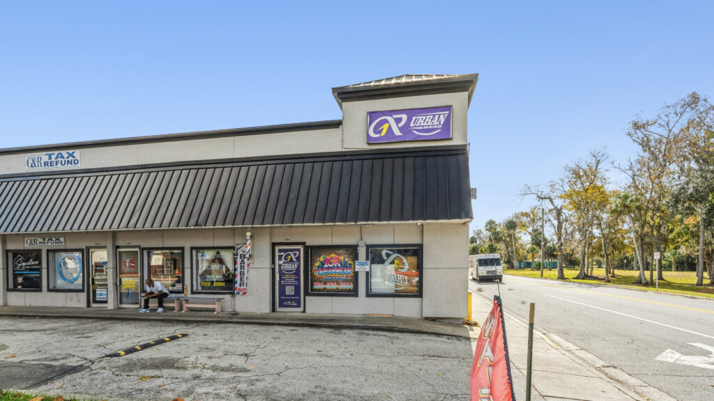 955-Orange-Ave-Daytona-Beach-FL-15