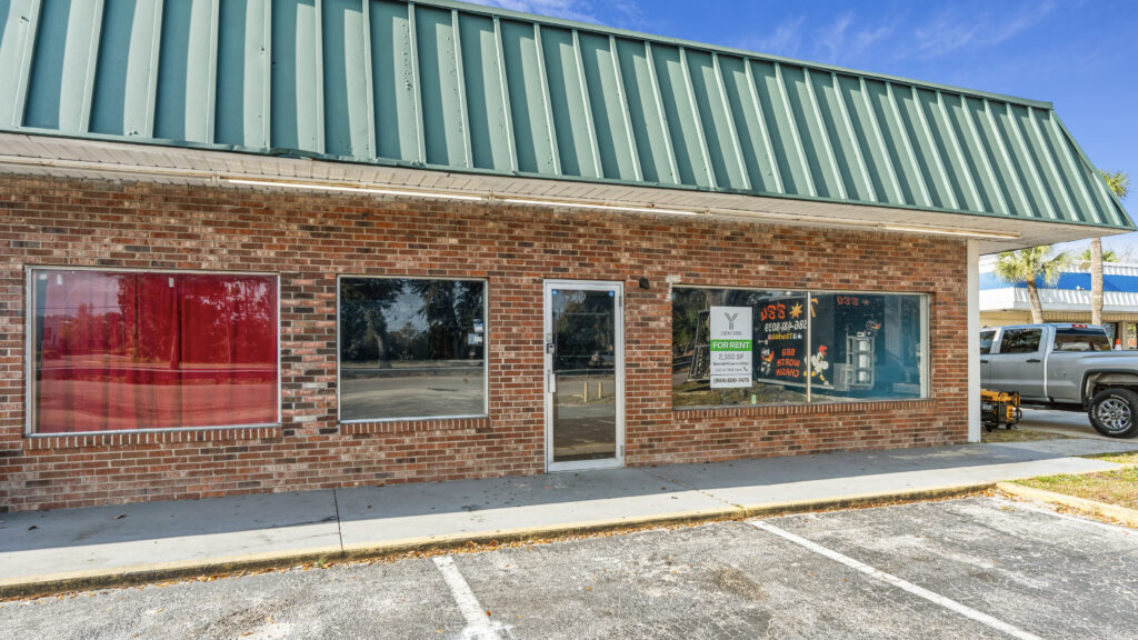 1210-N-Nova-Rd-Daytona-Beach-FL-21