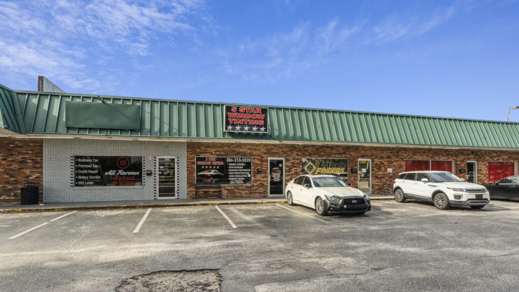 1210-N-Nova-Rd-Daytona-Beach-FL-4