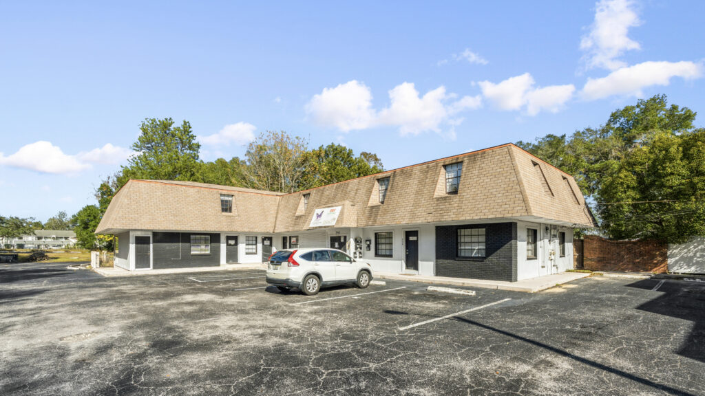 2941-NE-3rd-St-Ocala-FL-3