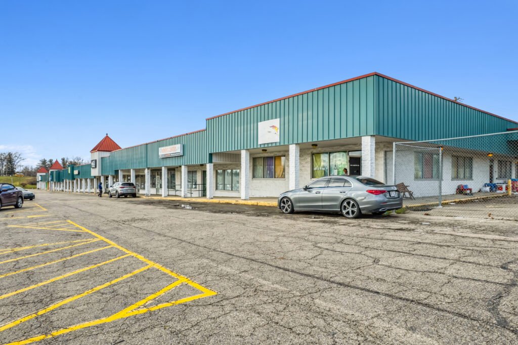 40050---8148-Hamilton-Ave-Mount-Healthy-OH_42